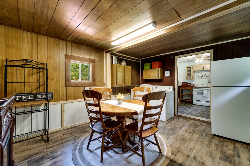 267 Hensley Cemetery Rd