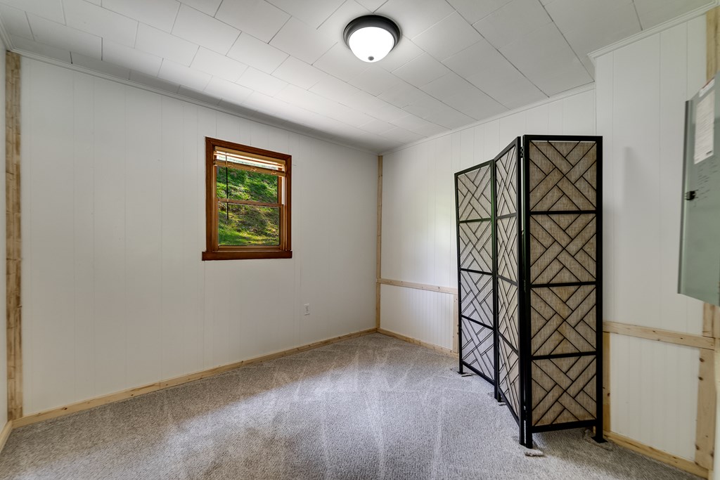 267 Hensley Cemetery Rd