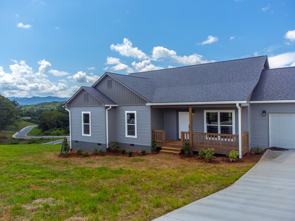 381 Scenic Ridge Circle