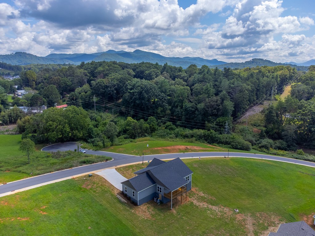381 Scenic Ridge Circle