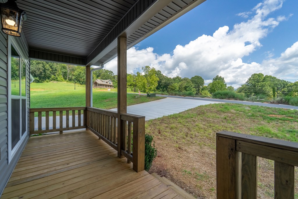 381 Scenic Ridge Circle