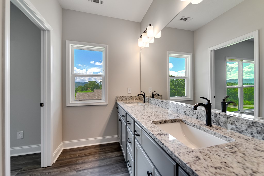 381 Scenic Ridge Circle