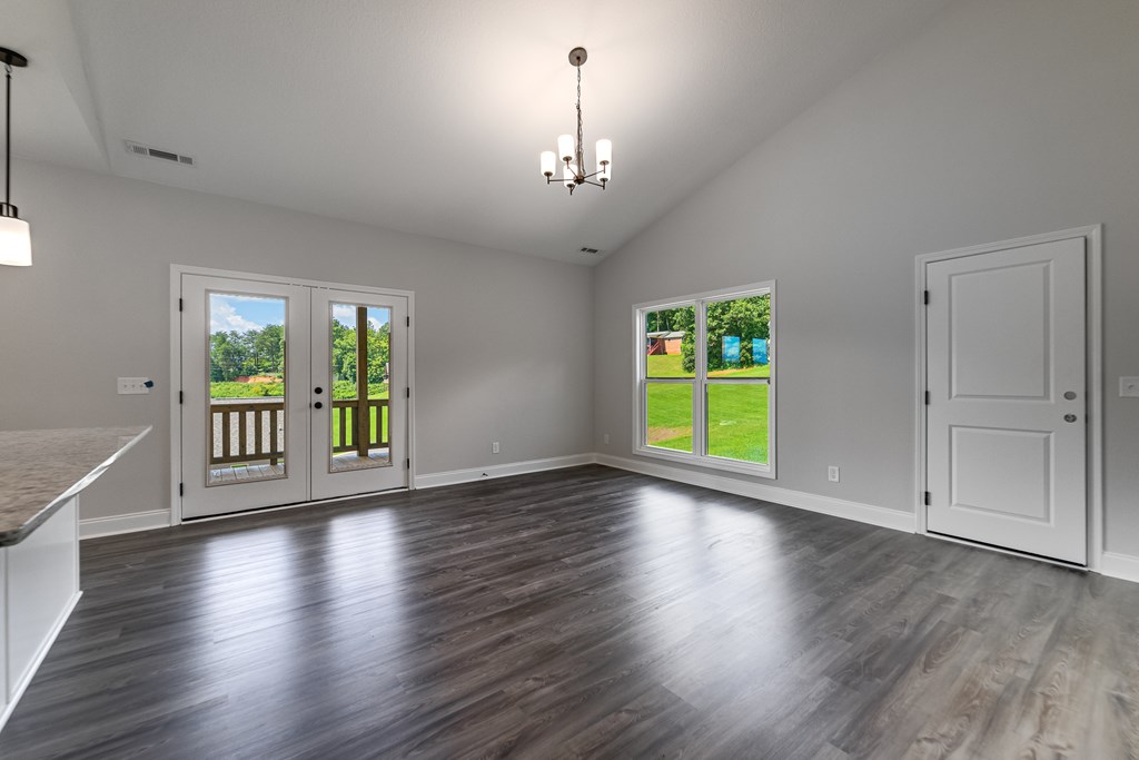 381 Scenic Ridge Circle