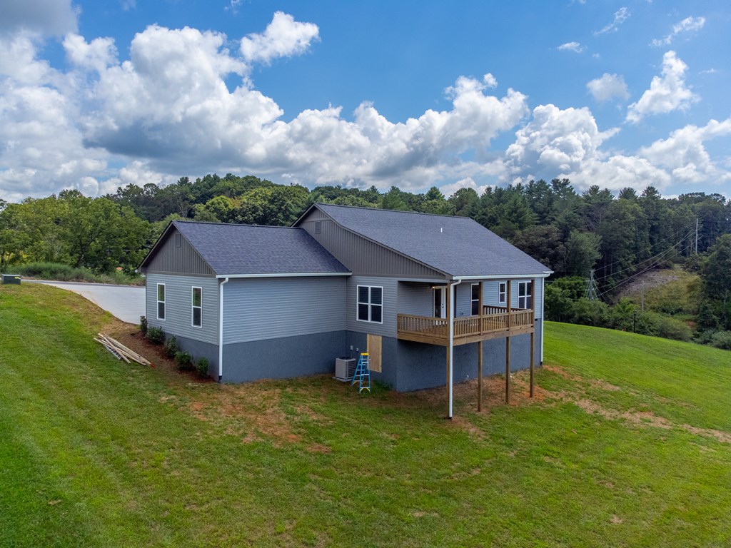 381 Scenic Ridge Circle