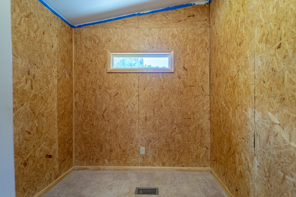 1040 Kitchens Branch Rd