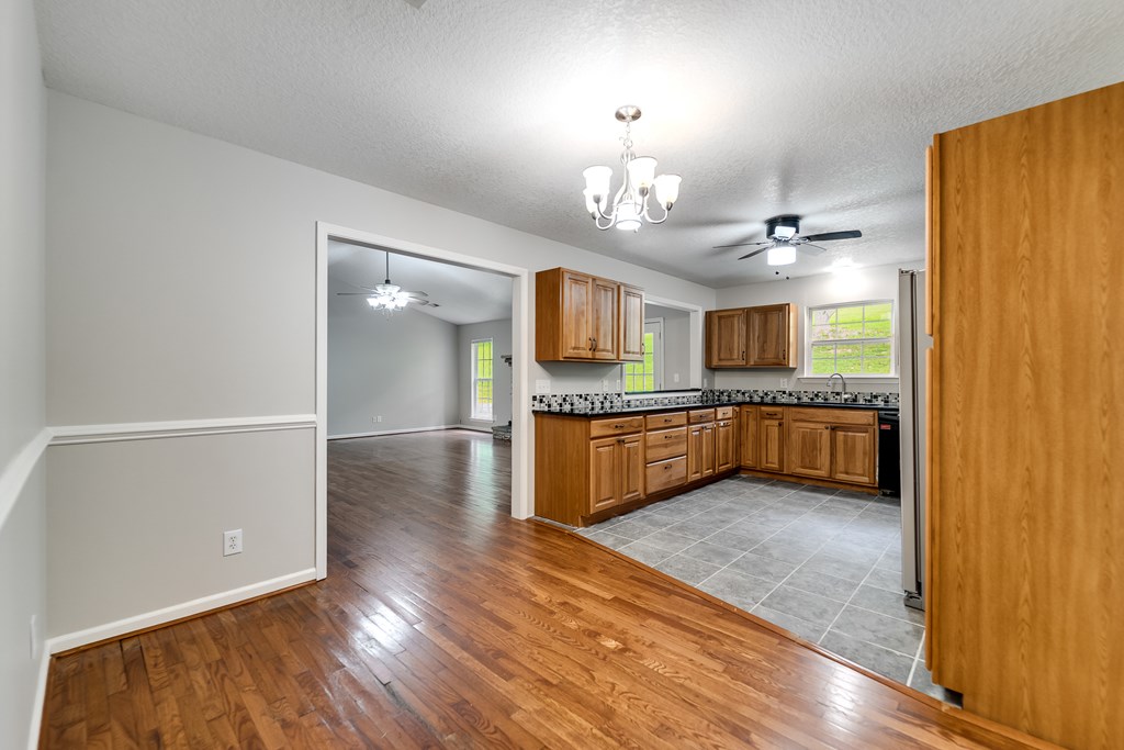 1061 Calvary Church Rd