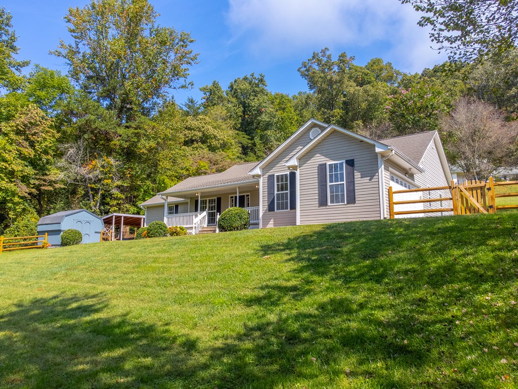 1061 Calvary Church Rd