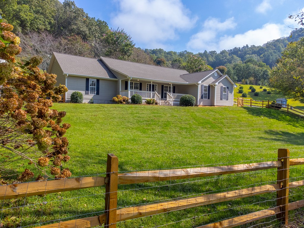 1061 Calvary Church Rd