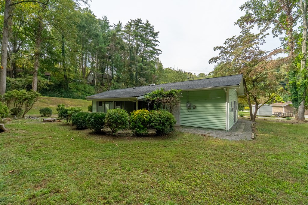 24 Jenkins Branch Lane