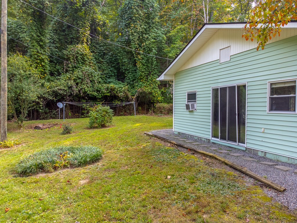 24 Jenkins Branch Lane