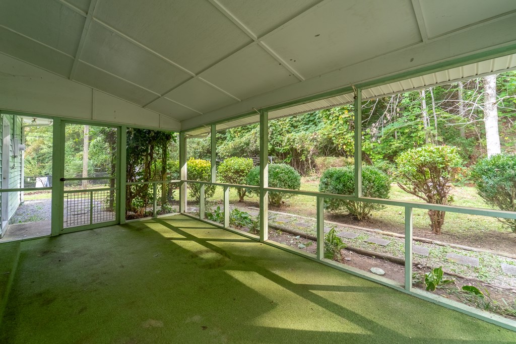 24 Jenkins Branch Lane