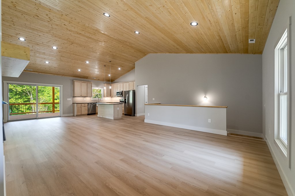 33 Gracie Rose Street