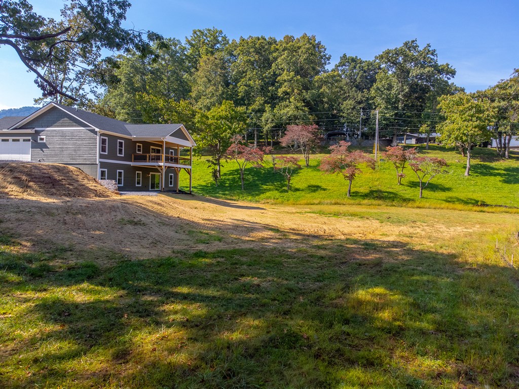 33 Gracie Rose Street