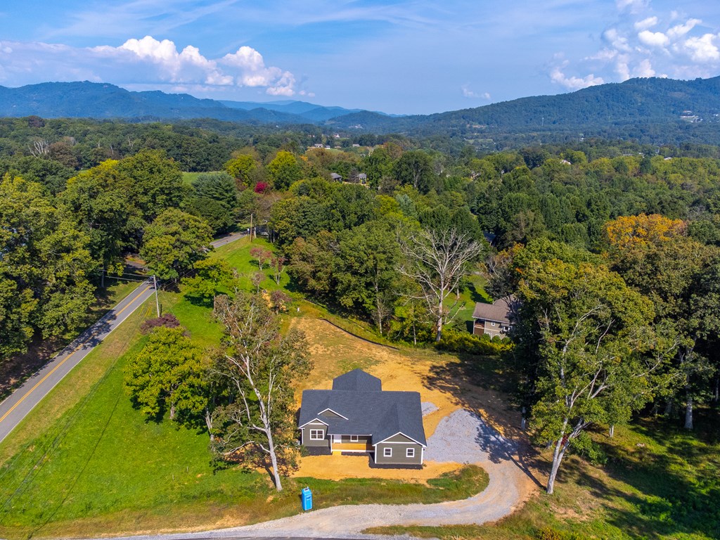 33 Gracie Rose Street