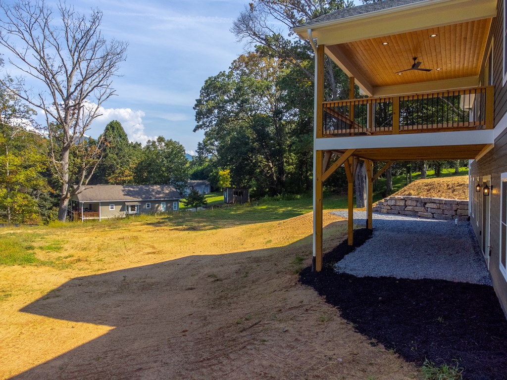 33 Gracie Rose Street