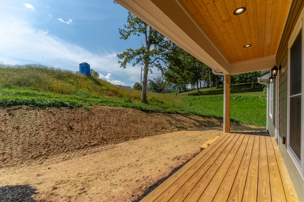 33 Gracie Rose Street