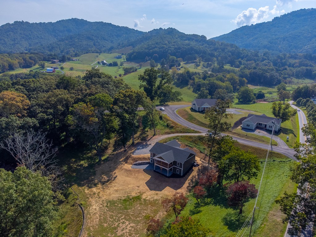 33 Gracie Rose Street