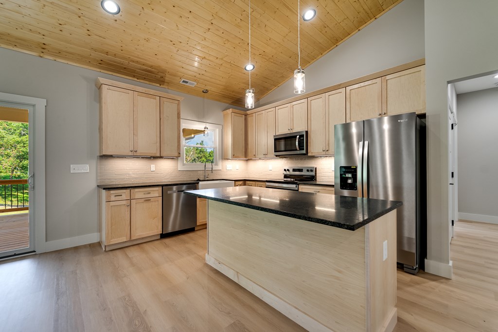 33 Gracie Rose Street