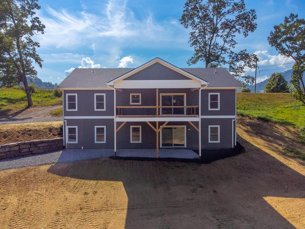 33 Gracie Rose Street