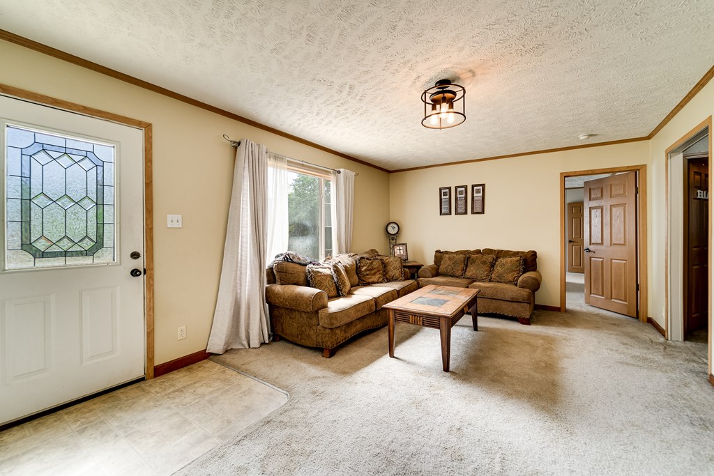 179 Freshwater Ridge Rd