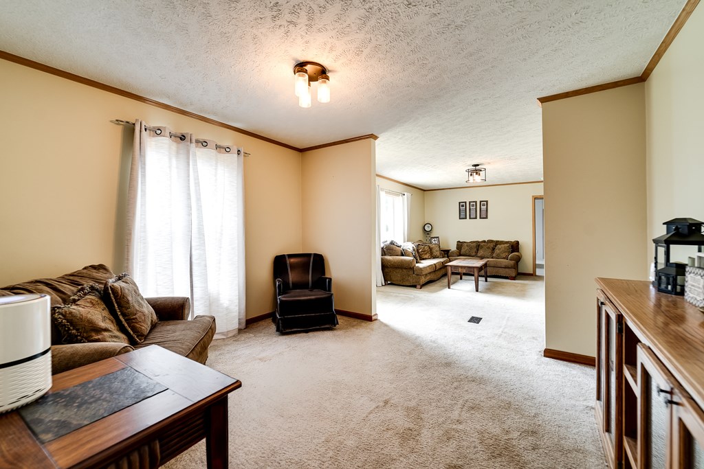 179 Freshwater Ridge Rd