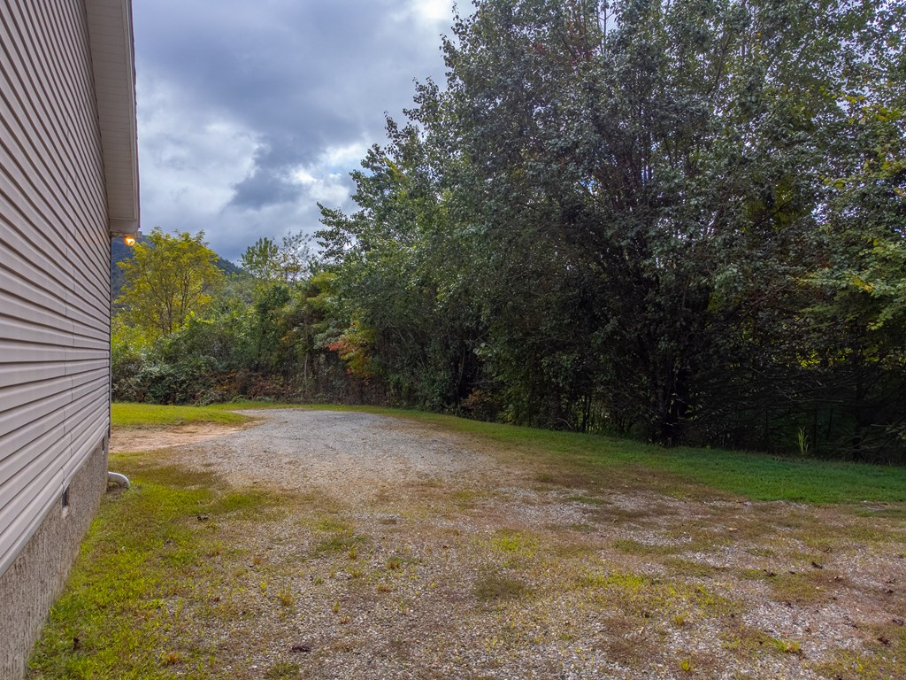 179 Freshwater Ridge Rd