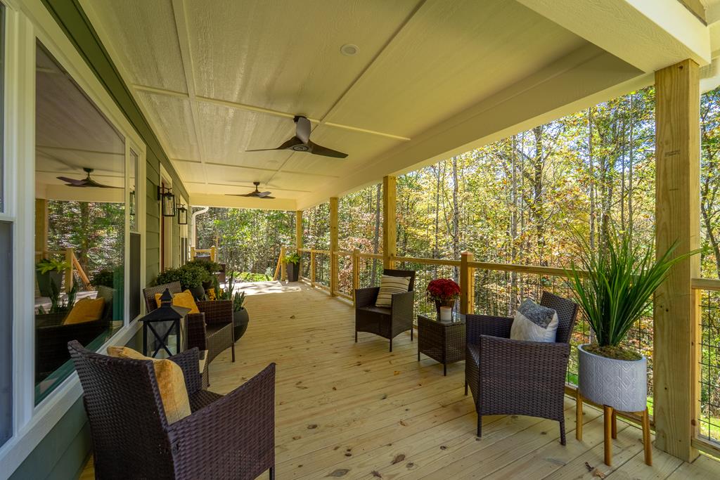 241 Fallen Oak Dr, Sylva