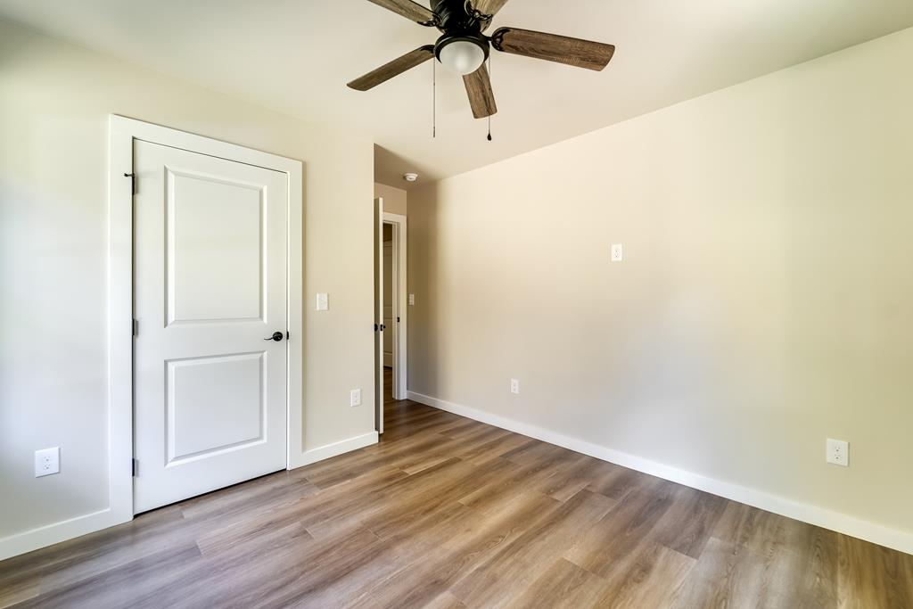 241 Fallen Oak Dr, Sylva