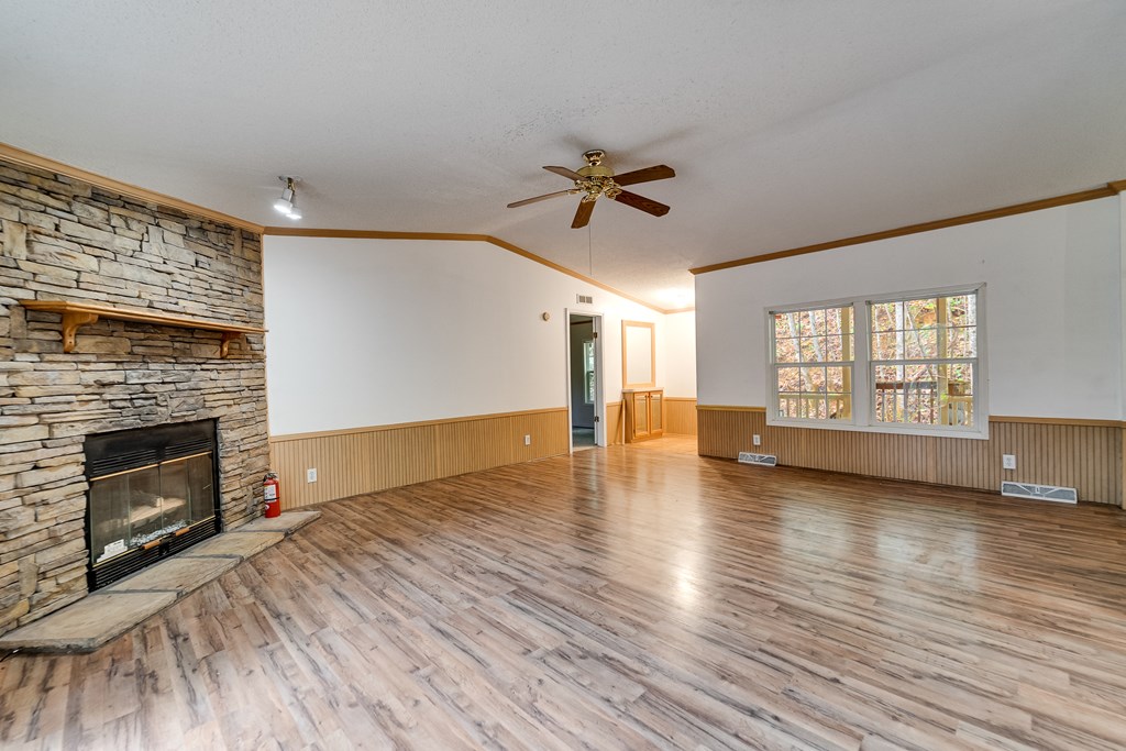 197 Savannah Meadows Trl, Sylva