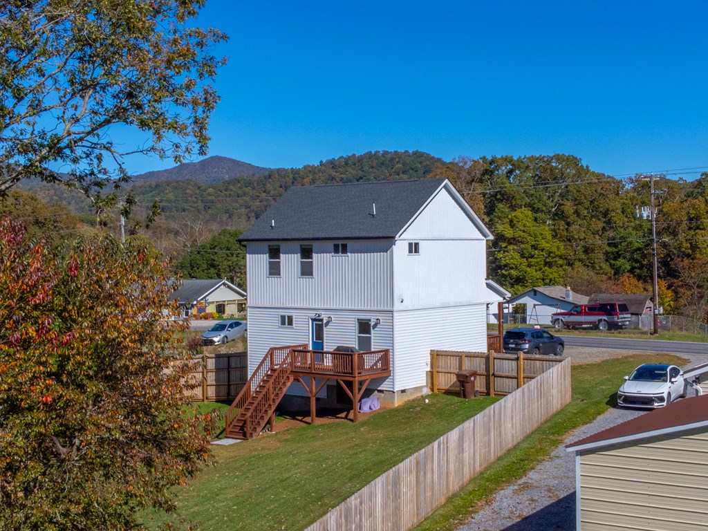 955 N Canton Rd, Canton