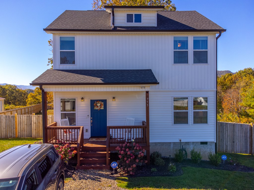 955 N Canton Rd, Canton