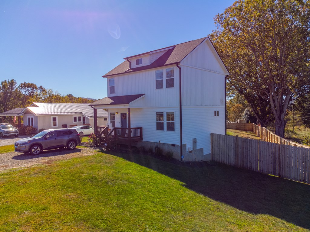 955 N Canton Rd, Canton