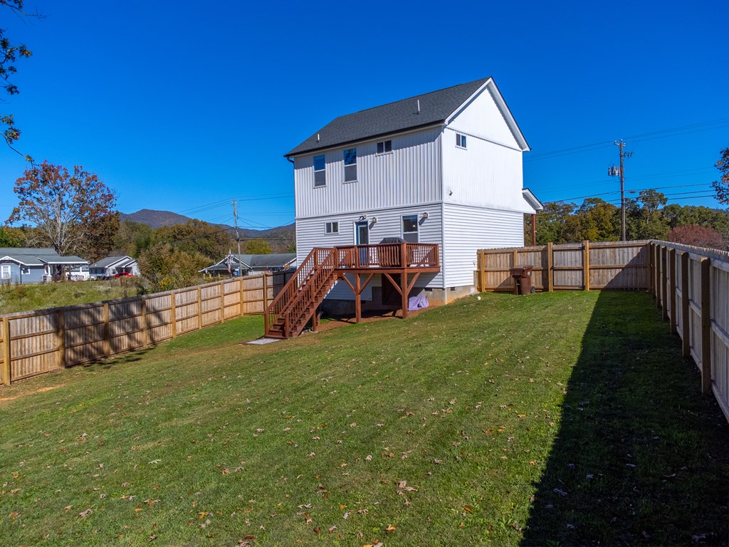 955 N Canton Rd, Canton