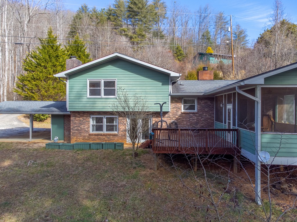 1037 N Country Club Dr