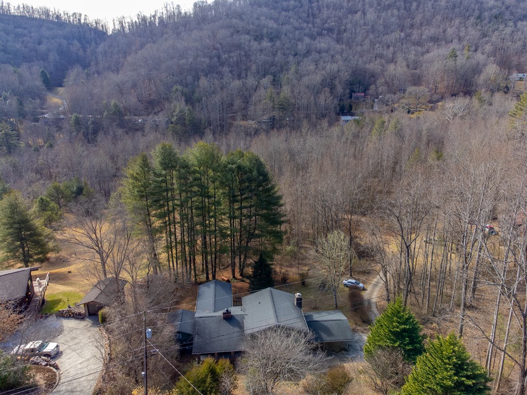 1037 N Country Club Dr