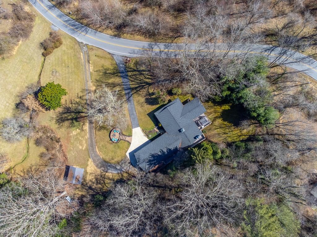 240 N Country Club Dr