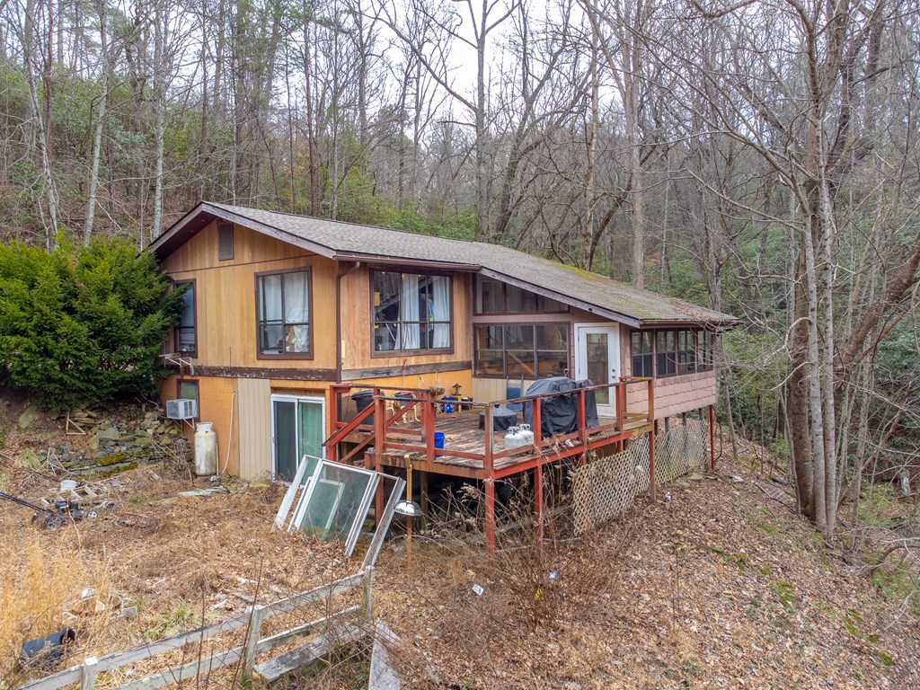 180 Walden Pond Rd