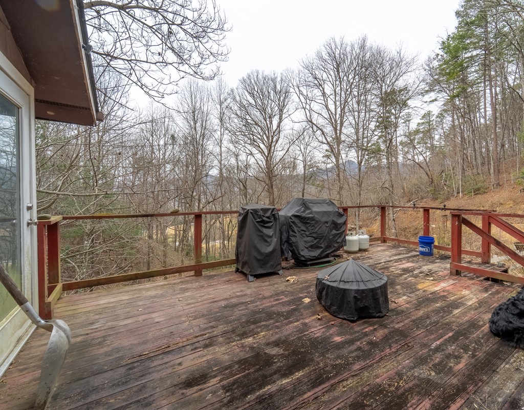 180 Walden Pond Rd