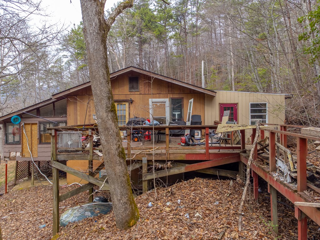 180 Walden Pond Rd