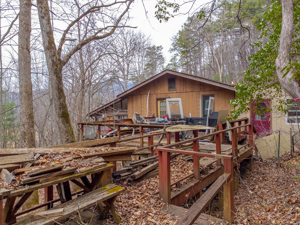 180 Walden Pond Rd