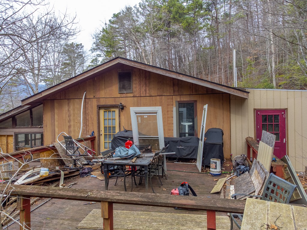 180 Walden Pond Rd