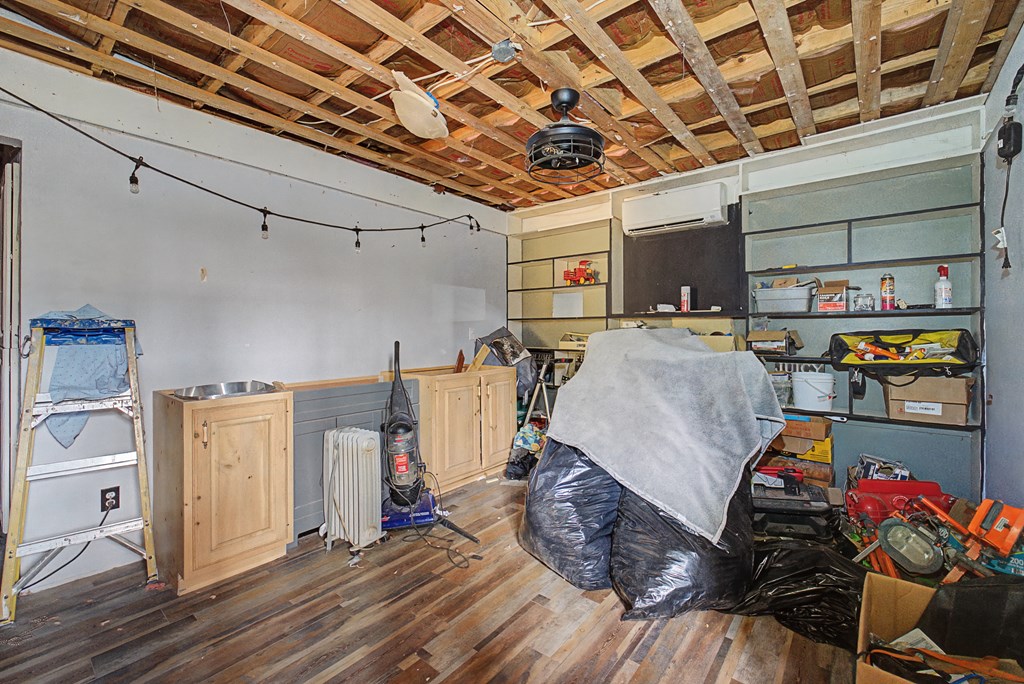 180 Walden Pond Rd
