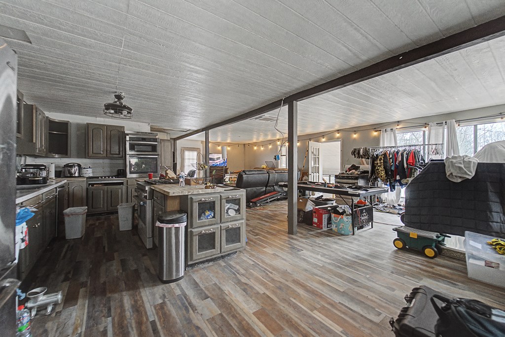 180 Walden Pond Rd
