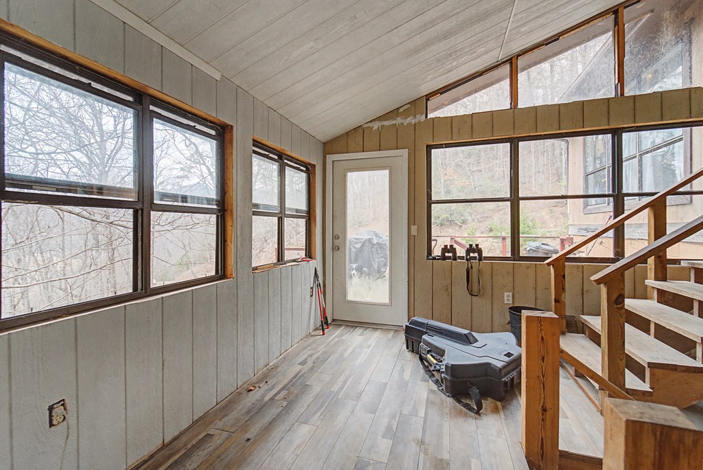 180 Walden Pond Rd