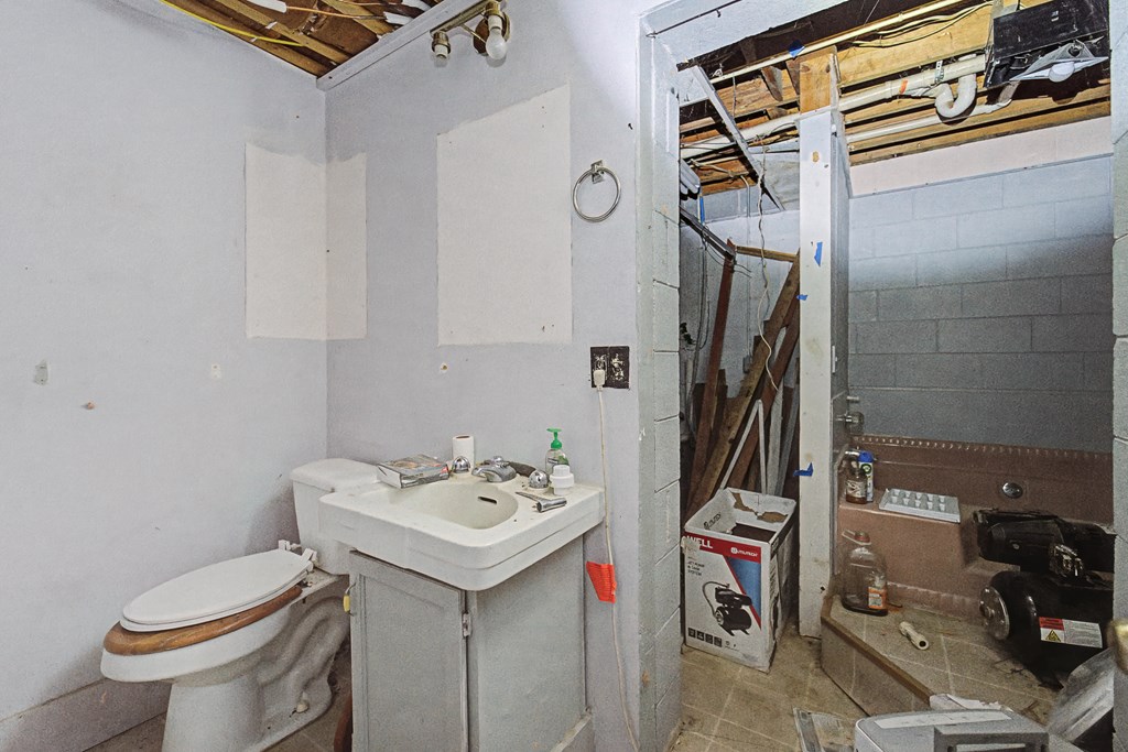 180 Walden Pond Rd