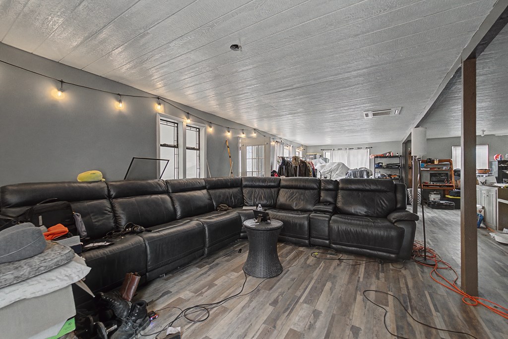 180 Walden Pond Rd