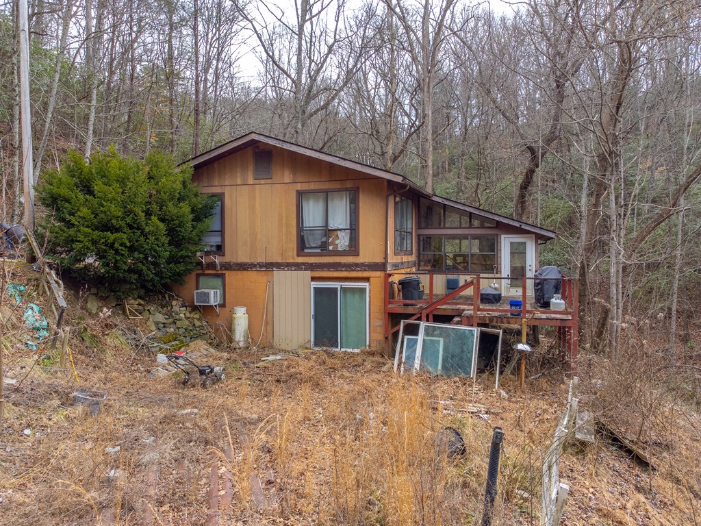 180 Walden Pond Rd