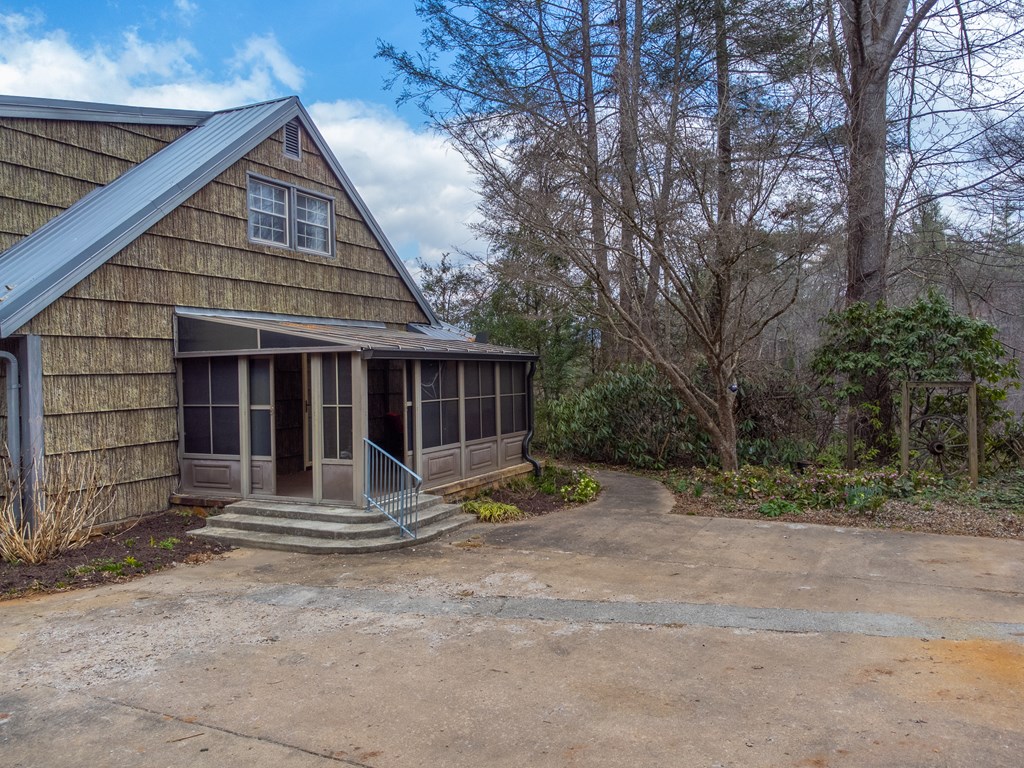 401 S Country Club Dr