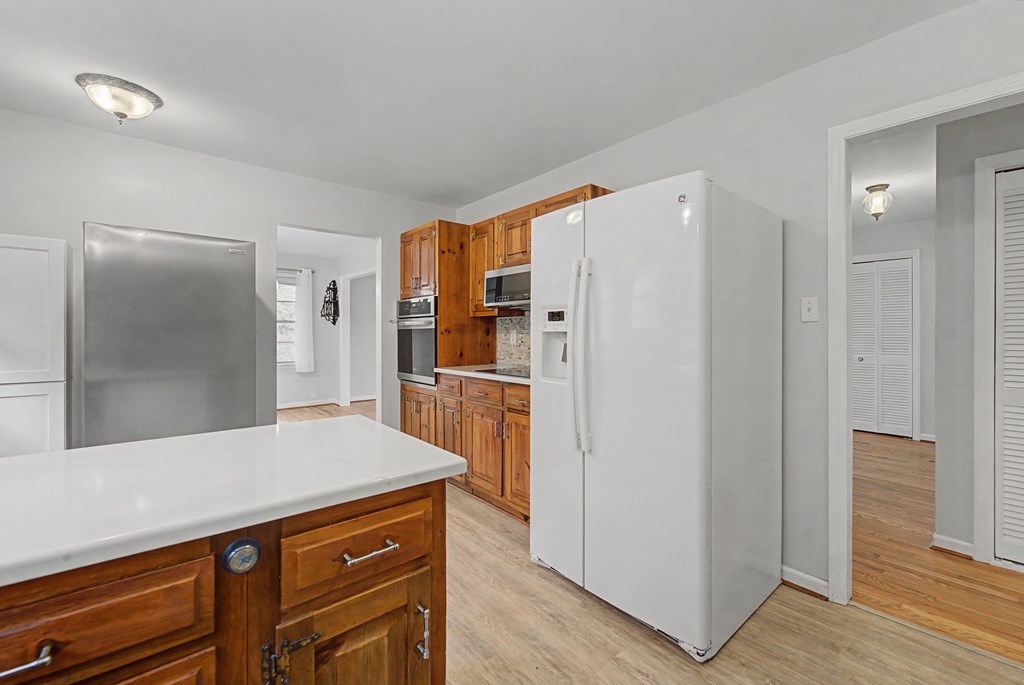 401 S Country Club Dr