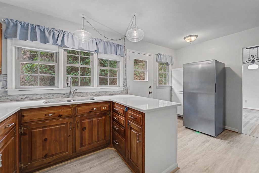 401 S Country Club Dr